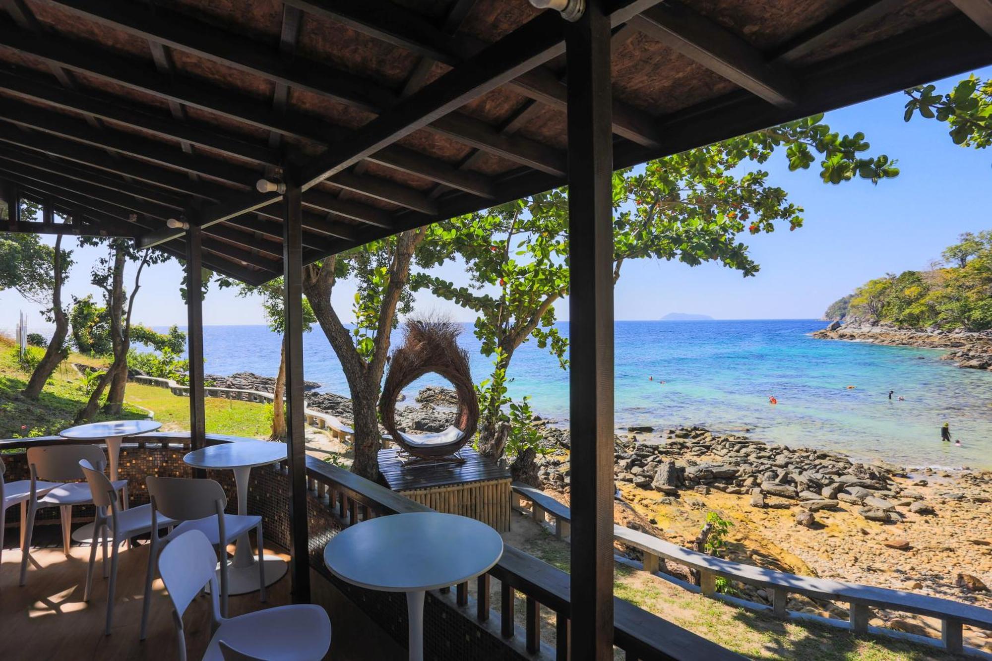Ban Raya Resort And Spa Koh Racha Yai Exterior photo