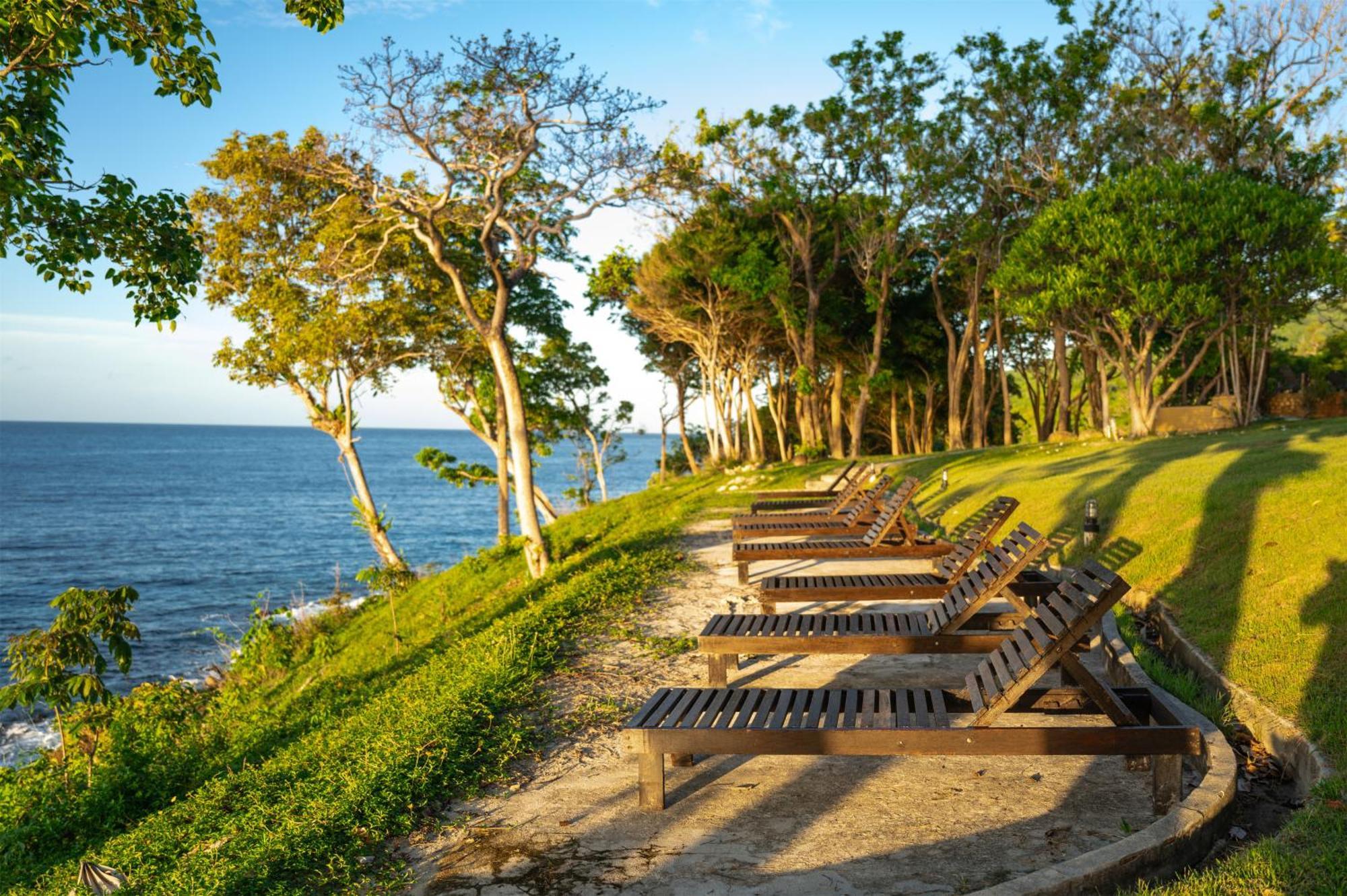 Ban Raya Resort And Spa Koh Racha Yai Exterior photo